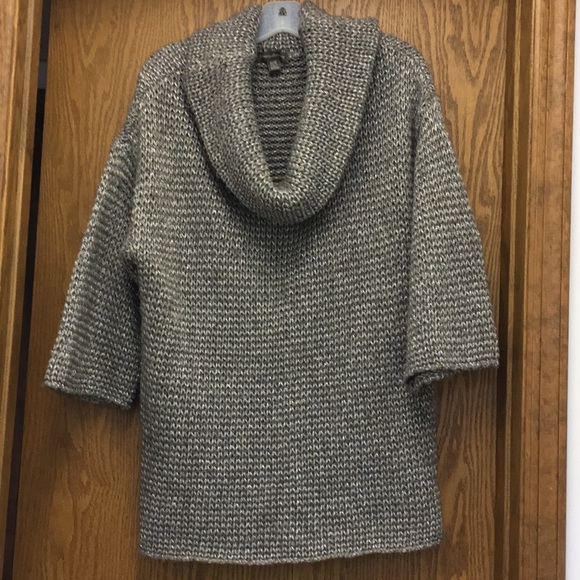 Tommy Bahama Sweaters - Tommy Bahama Knit Tunic M